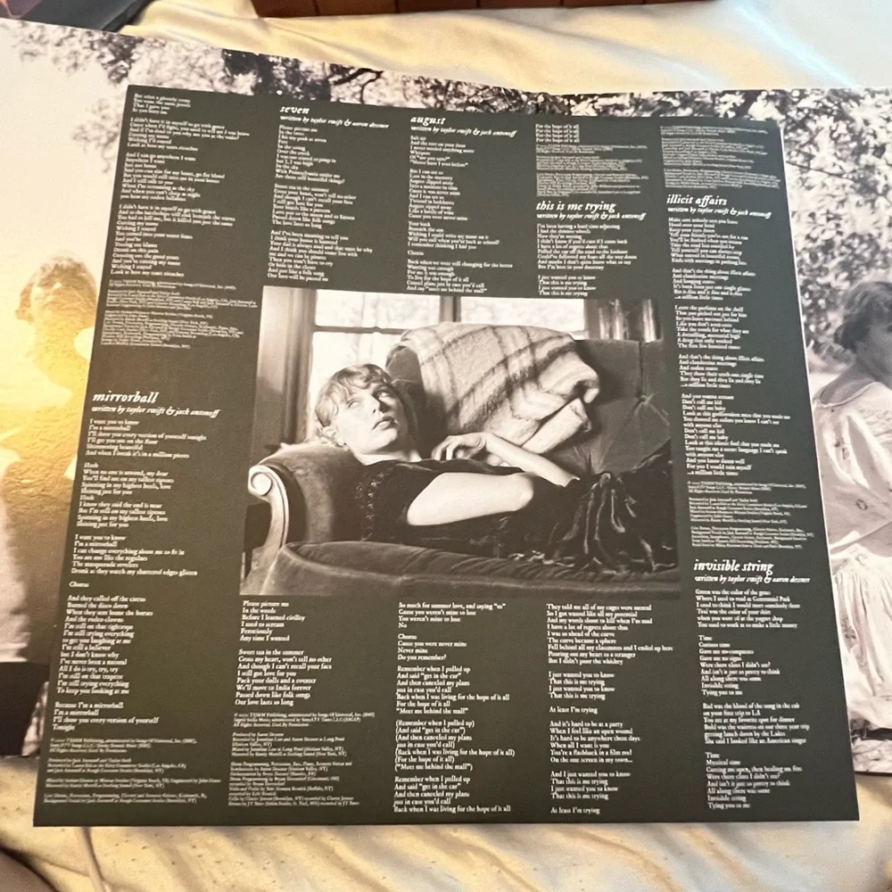 Folklore Vinyl - Picture 5 of 9